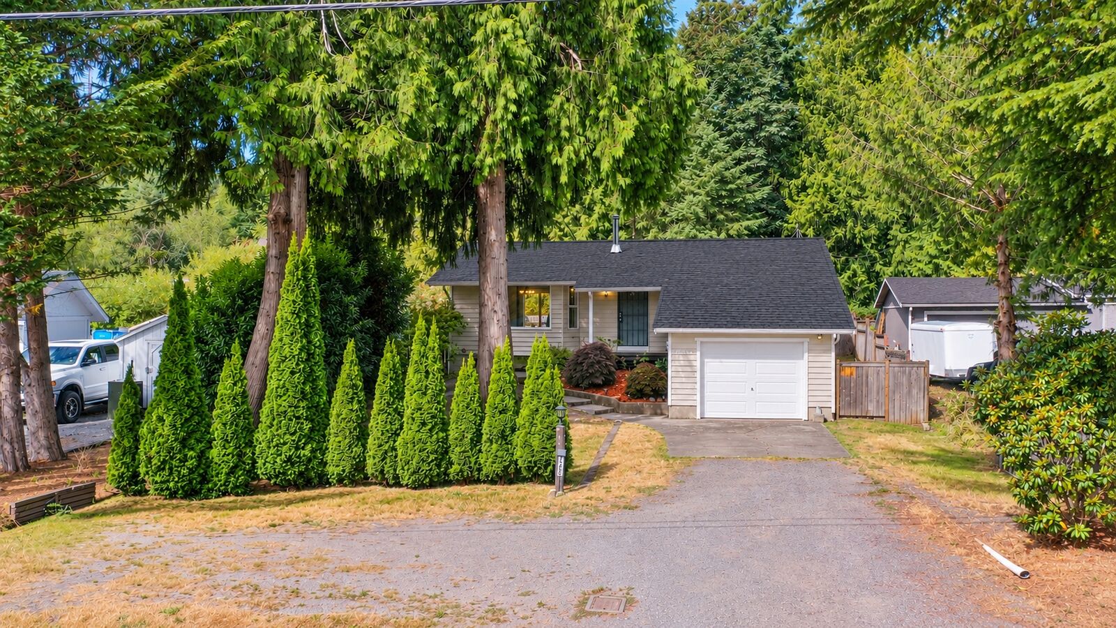Property Photo: Welcome Home 16420 W Lake Goodwin Road WA 98292