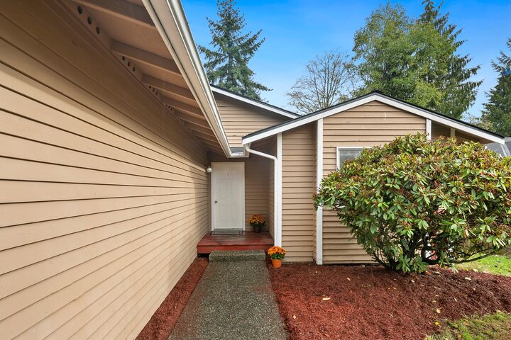 Property Photo:  10919  10th Drive SE  WA 98208 