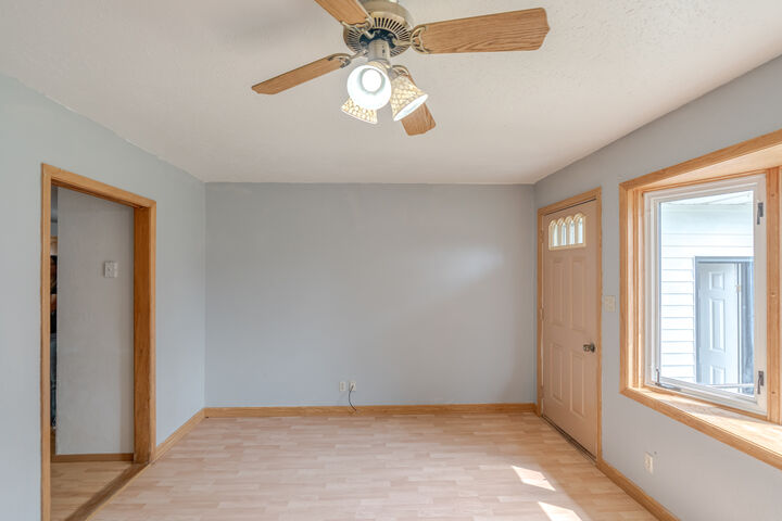 Property Photo: 502 Ingals Avenue ND 58504