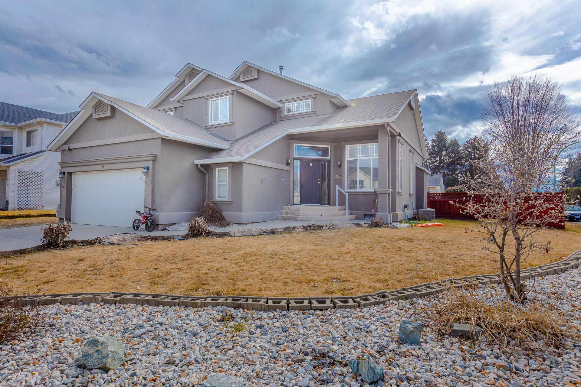 Property Photo: 285 Murray Crescent BC V1X 7P7