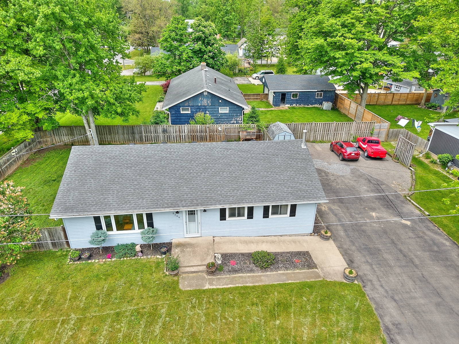Photo de la propriété: 3334 Riselay Avenue ON L0S 1N0