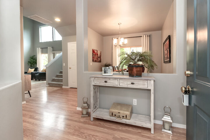 Property Photo: 5624 S 233rd St WA 98032