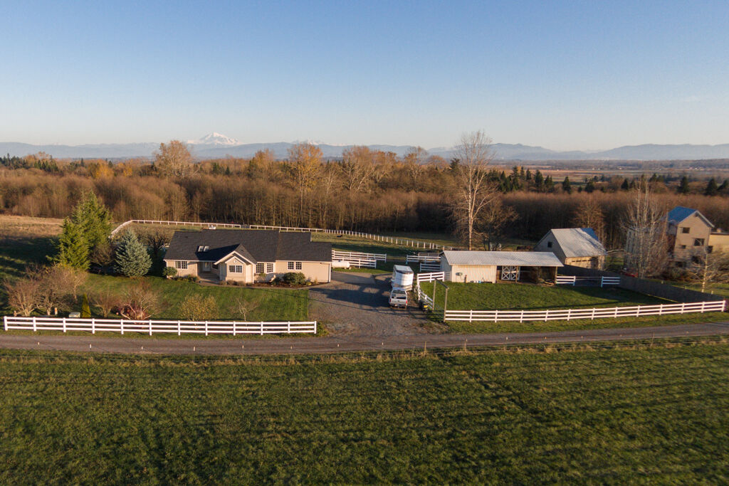 Property Photo:  3230 W 51st Vista  WA 98248 