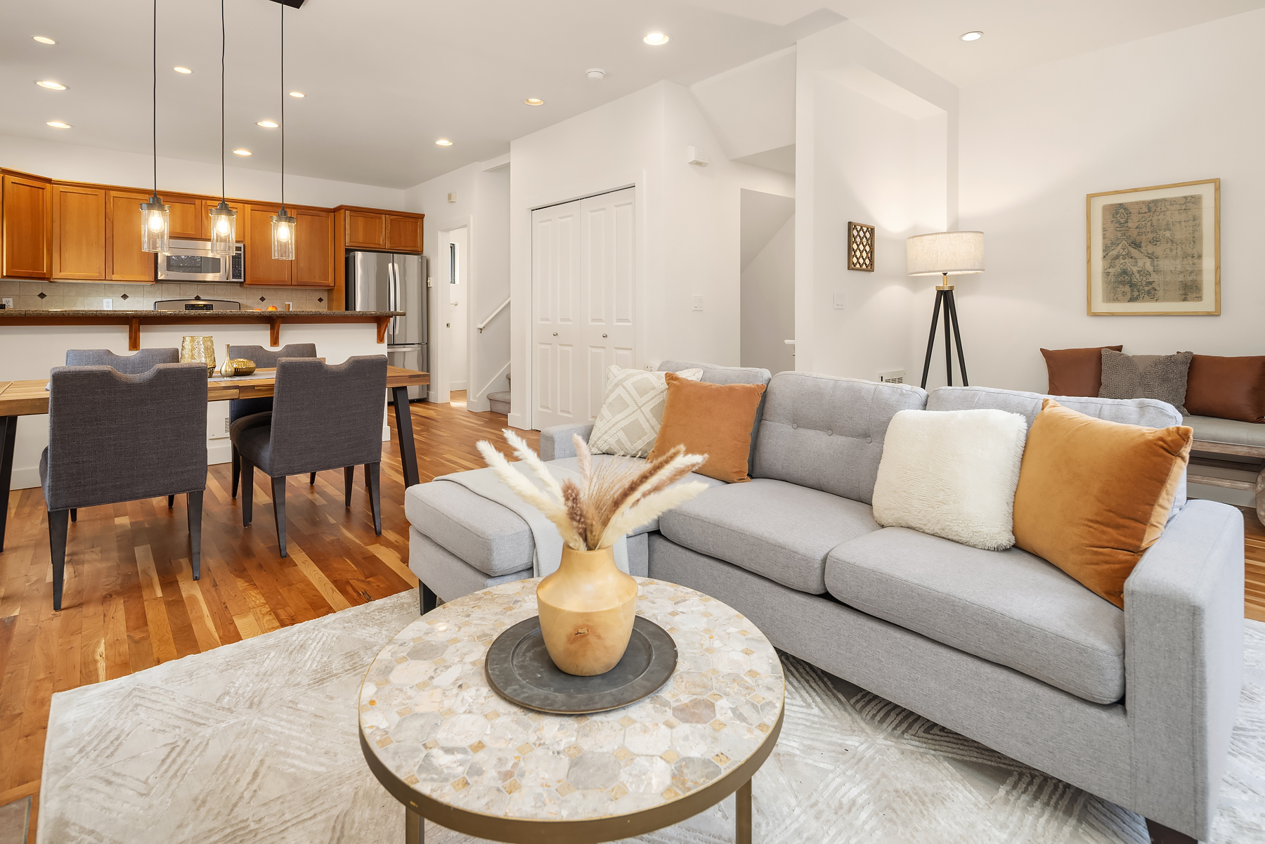Property Photo: 3648 Dayton Avenue N B WA 98103