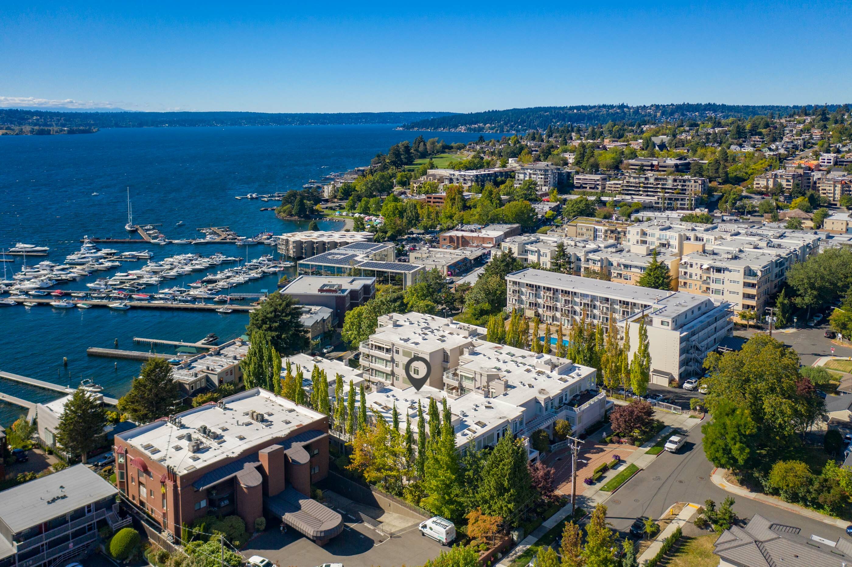 Property Photo: Marina Pointe Luxury 303 2nd St S B3  WA 98033 