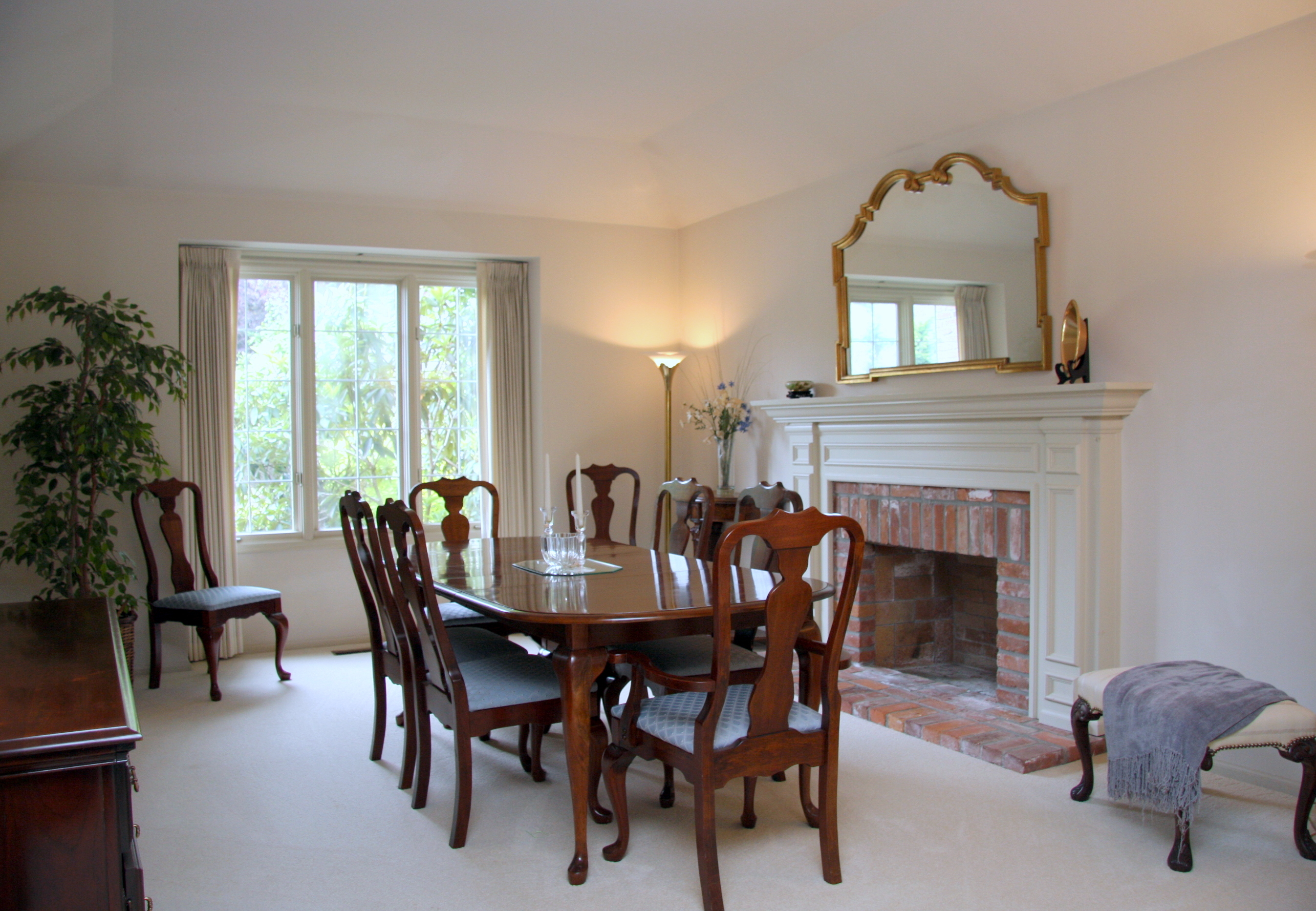 Property Photo: Living room & dining room 14113 NE 61st St  WA 98052 