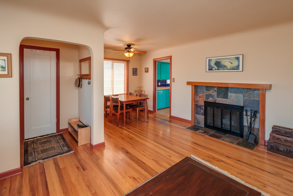 Property Photo: Living room 2811 Williams St WA 98225