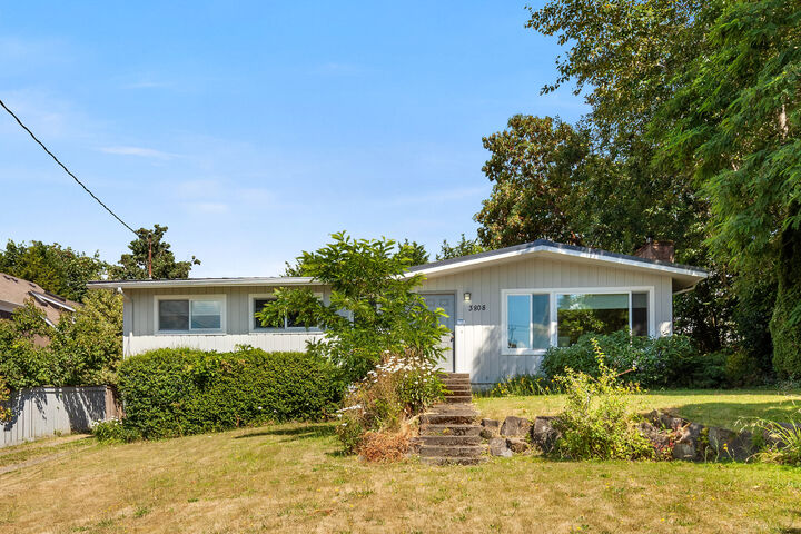 3808 120th Ave SE  Bellevue WA 98006 photo