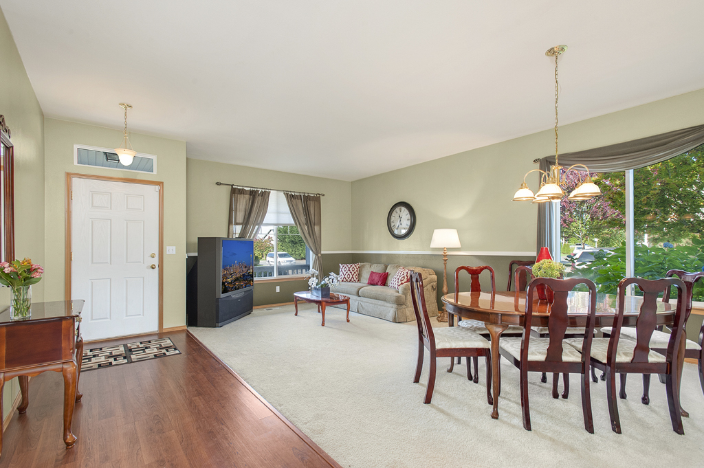 Property Photo: Main floor 24404 119th Ave SE  WA 98030 