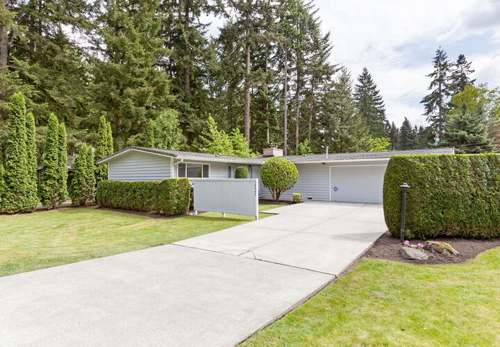 16407 NE 30th St  Bellevue WA 98008 photo