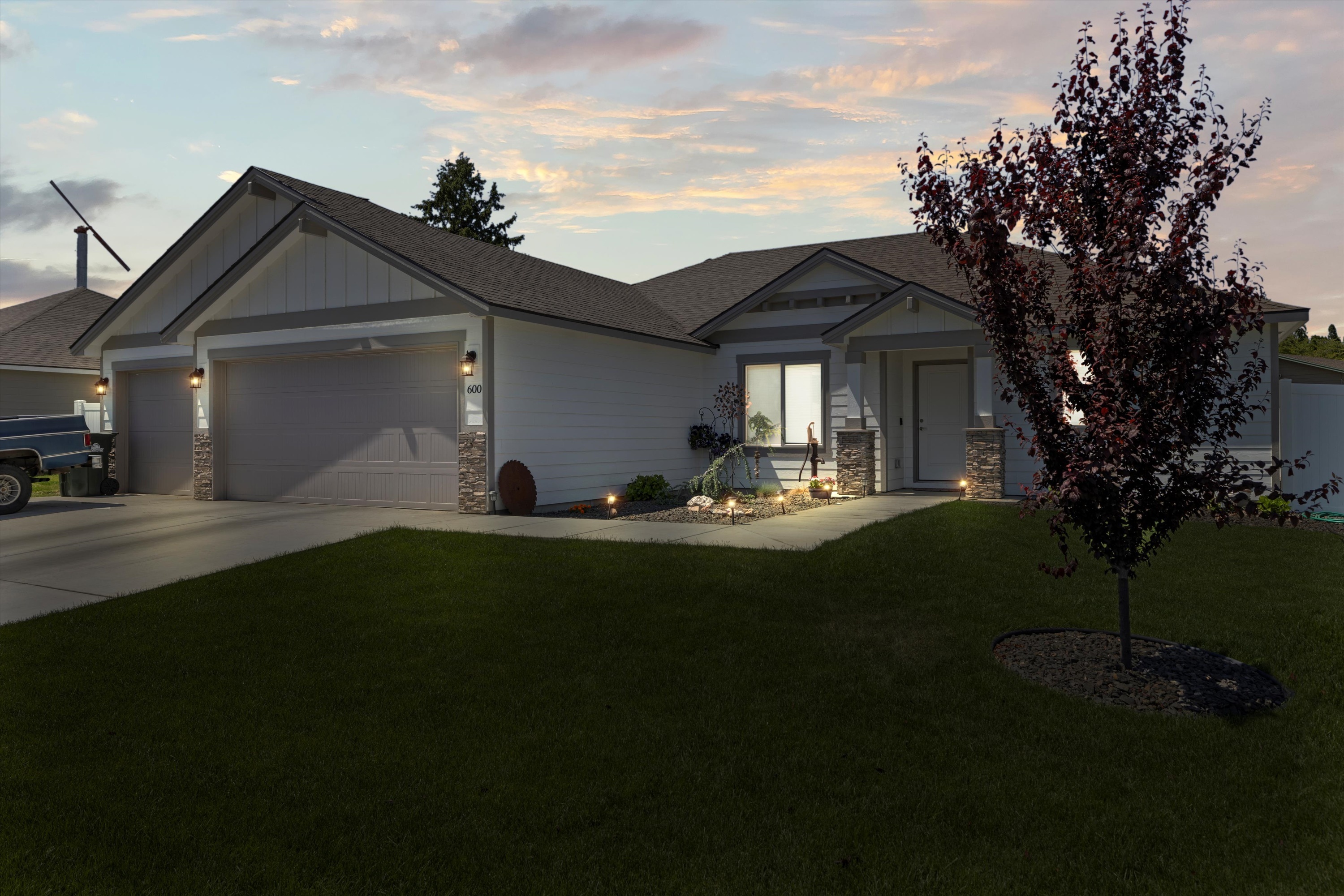 Property Photo: 600 Lizzy Lane WA 98930-0017