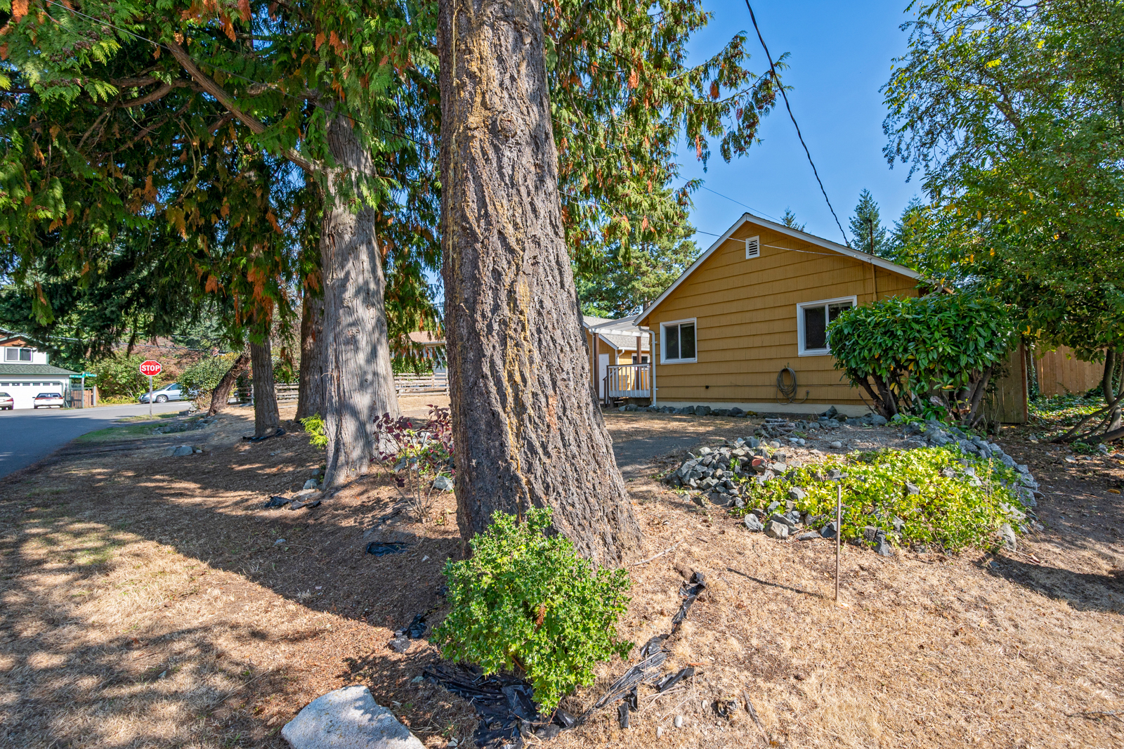 Property Photo: Exterior 14606 16th Ave SW  WA 98166 
