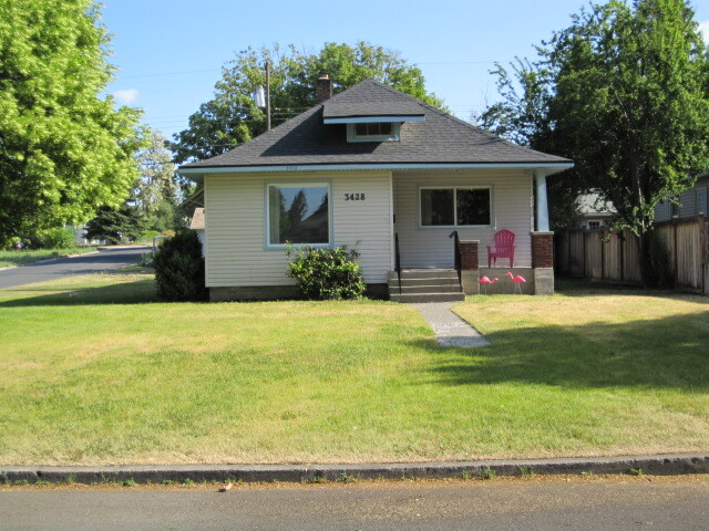Property Photo: 3428 W Kiernan Ave WA 99205