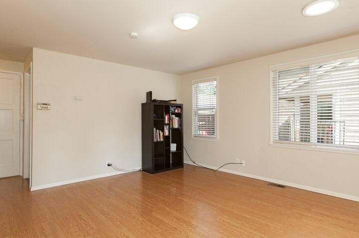 Property Photo: Living room 13517 Meridian Ave N WA 98133