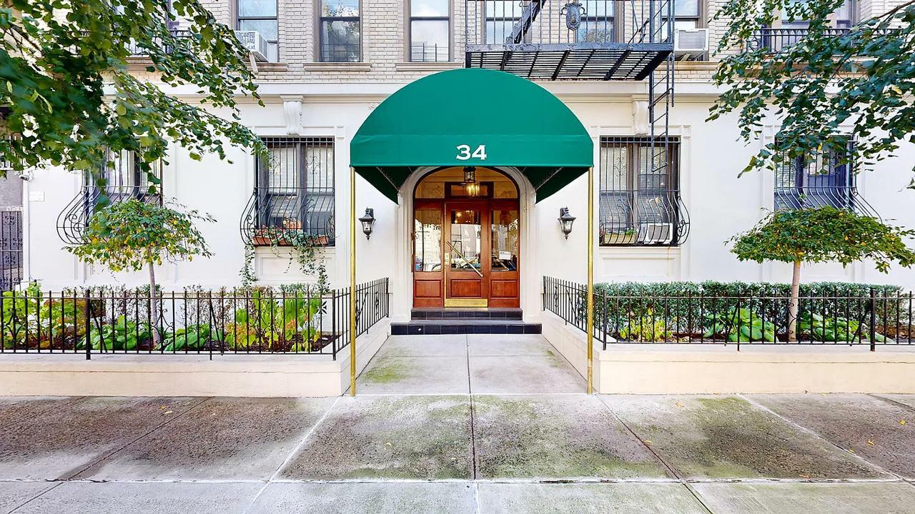 Property Photo:  34 Butler Pl Apt 16 NY 11238 