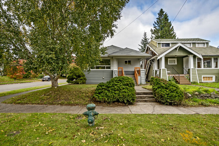 Property Photo: Exterior 1200 N 48th St  WA 98103 