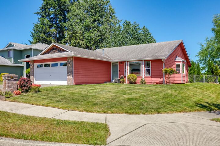 Property Photo:  4511 191st Place NE  WA 98223 