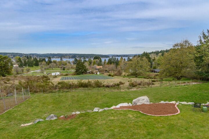 9600 SW 268th St  Vashon WA 98070 photo