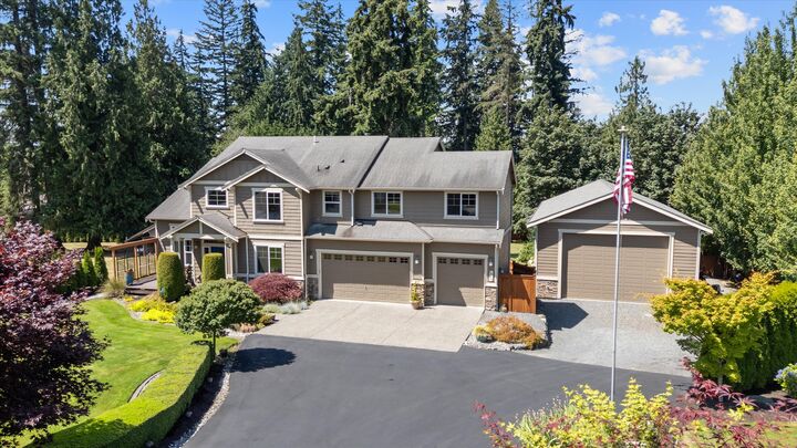 Property Photo:  18018  James Street  WA 98296 
