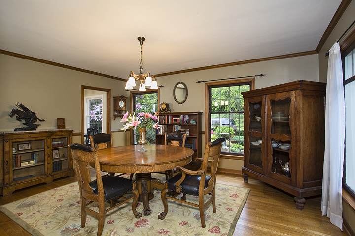 Property Photo: Dining room 1521 9th Ave W  WA 98119 