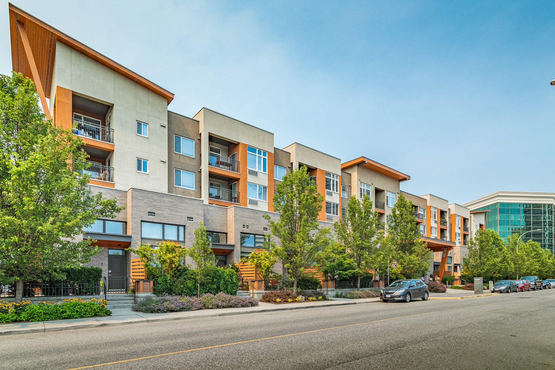 1550 Dickson Avenue 311  Kelowna BC V1Y 9Y8 photo