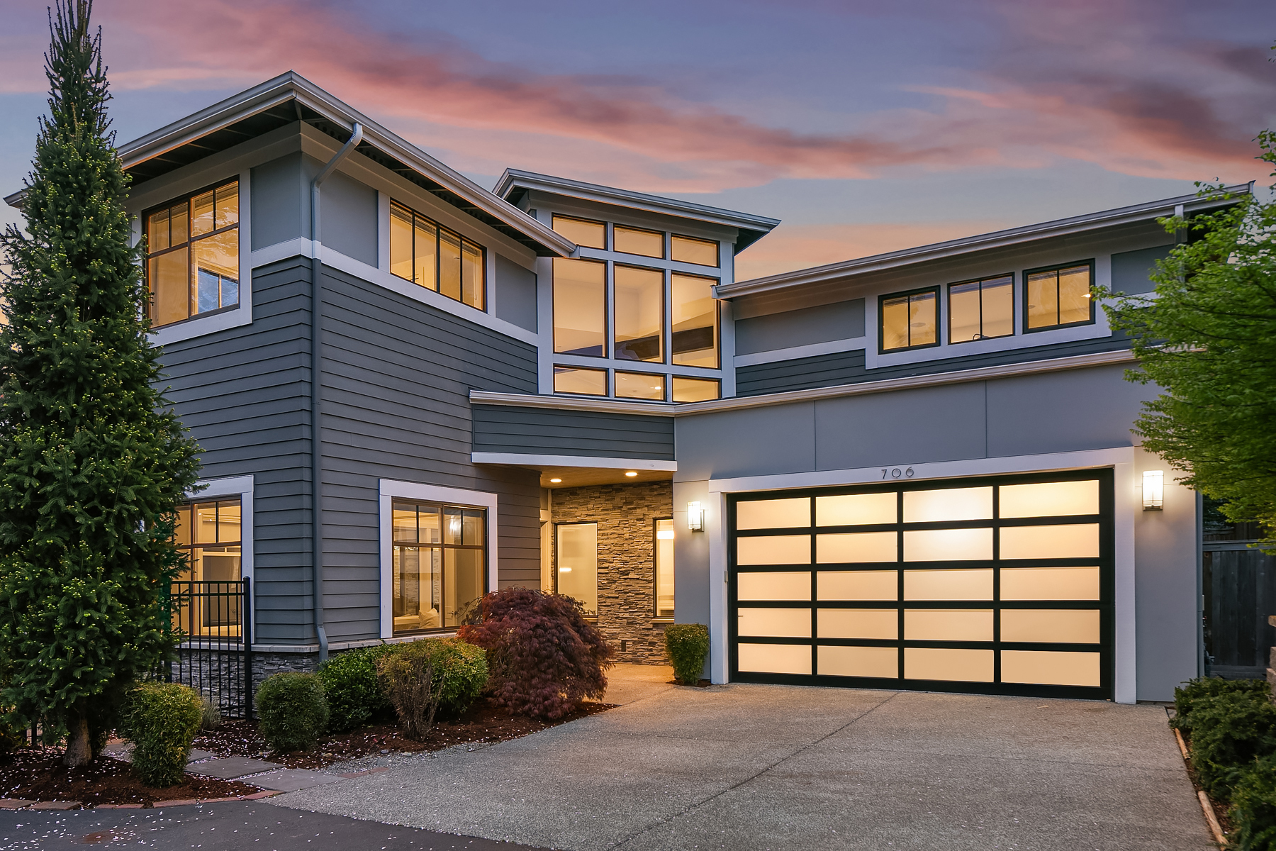 706  4th Lane S  Kirkland WA 98033 photo
