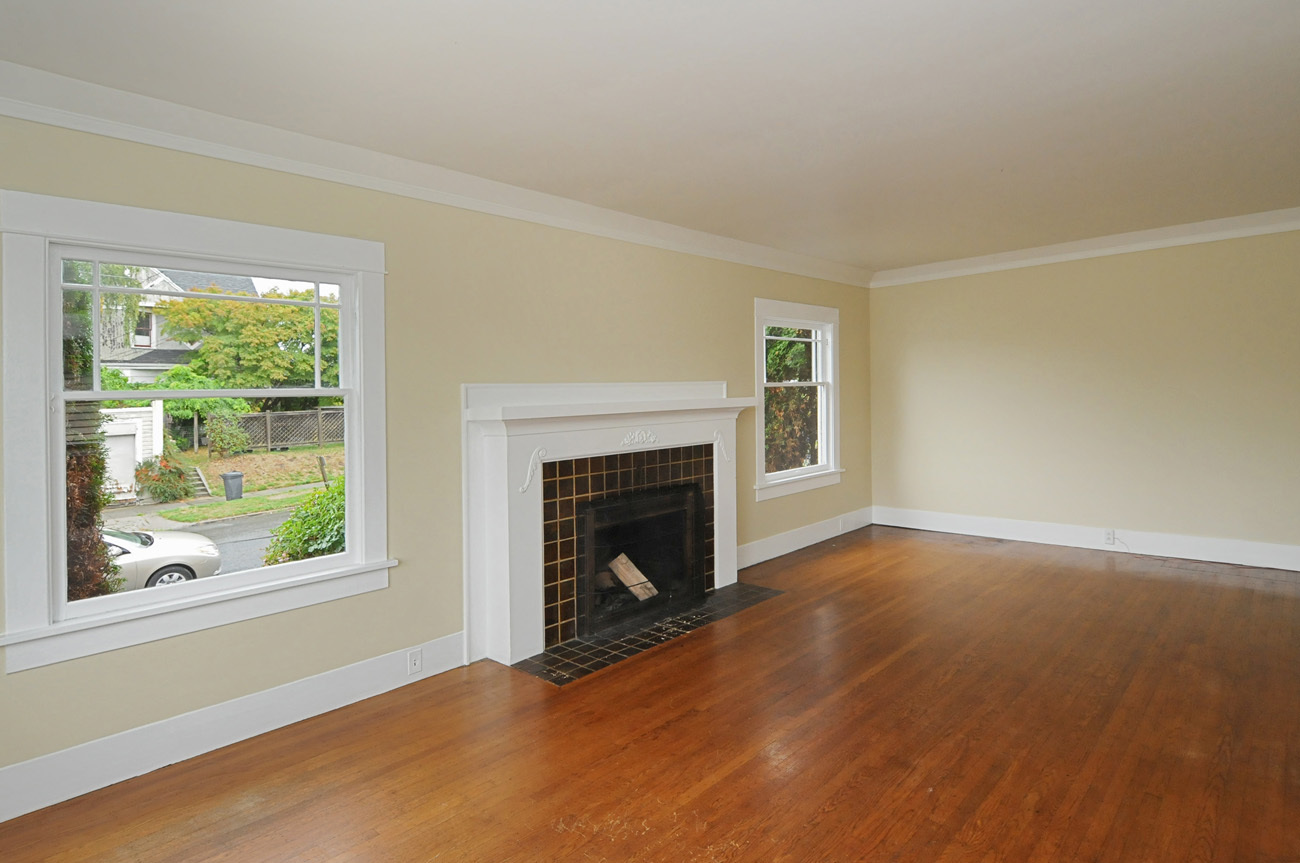 Property Photo: Living room 21 Garfield St  WA 98109 