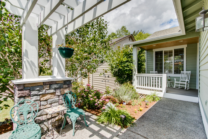 Property Photo: Entry 1119 184th Place SE  WA 98012 