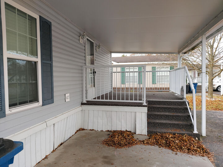 Property Photo:  1593 Andrew Place  MI 49686 