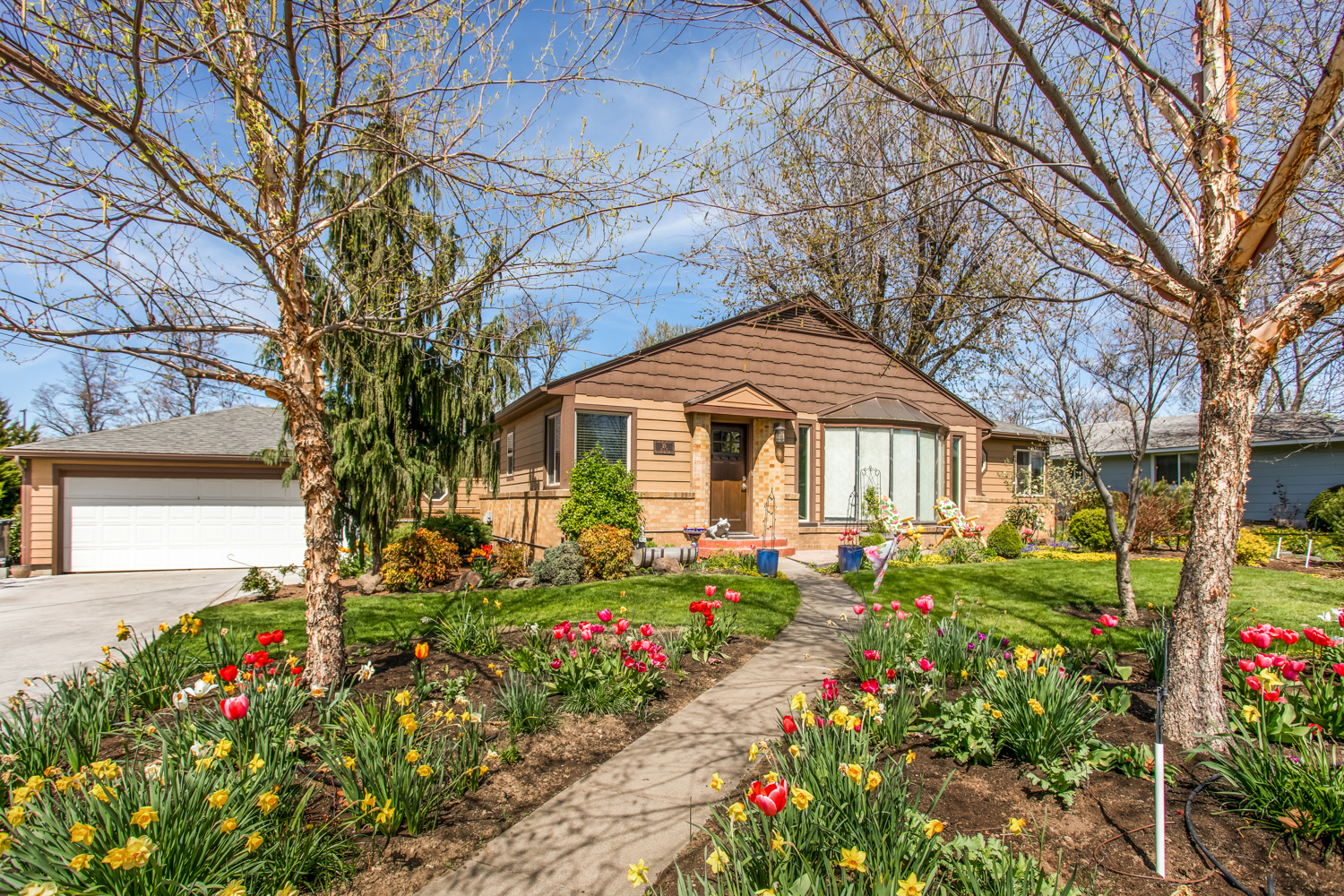 29 NE C Street  College Place WA 99324 photo