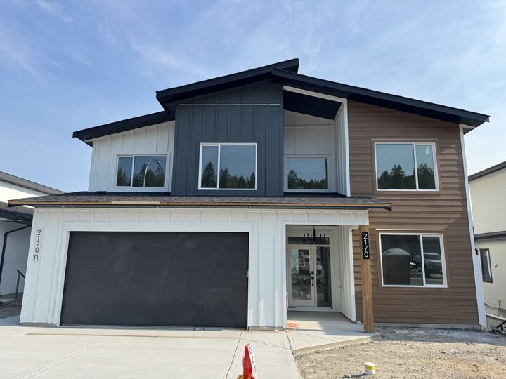 Property Photo:  2170 Galore Crescent  BC V2E 0E4 